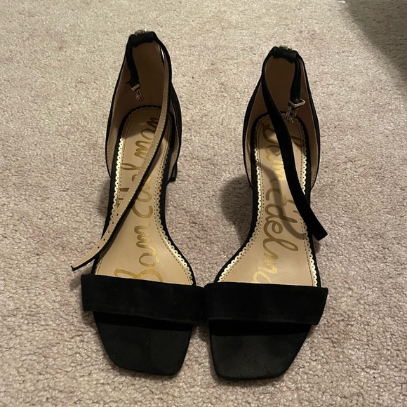 Sam Edelman Heel - Picture 2 of 4